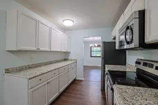 716 Cranford Dr, Forest Park, OH 45240 - Photo 10