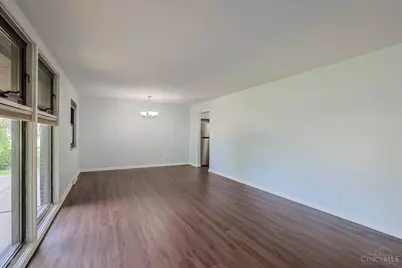 716 Cranford Drive, Forest Park, OH 45240 - Photo 4