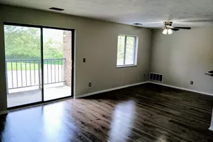 5444 Blue Sky Dr, Green Township, OH 45247 - Photo 2