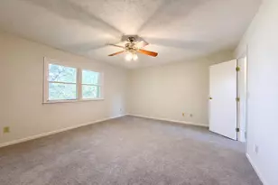 7636 Montgomery Rd, Cincinnati, OH 45236 - Photo 14