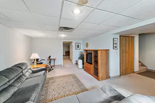 533 Smiley Ave, Springdale, OH 45246 - Photo 28