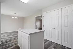 365 Timber Hill Dr, Hamilton, OH 45013 - Photo 10