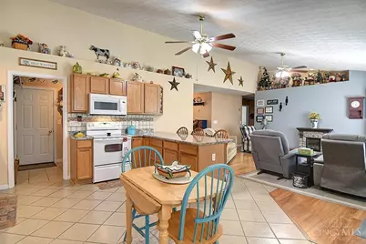 73 Viking Drive, Eaton, OH 45320 - Photo 8