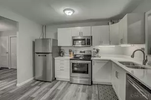 1405 Sunrise Dr, Loveland, OH 45140 - Photo 8