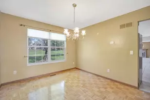 5526 Deervalley Ct, Cincinnati, OH 45247 - Photo 10