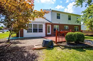5526 Deervalley Ct, Cincinnati, OH 45247 - Photo 2