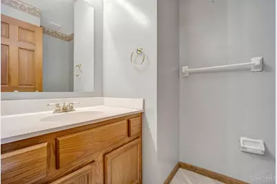 5526 Deervalley Court, Cincinnati, OH 45247 - Photo 24