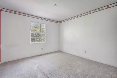 5526 Deervalley Court, Cincinnati, OH 45247 - Photo 32