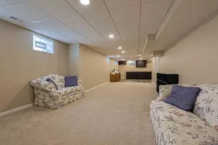 7906 Laurelwood Dr, Hamilton Township, OH 45039 - Photo 40