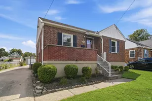 3821 O'Leary Ave, Deer Park, OH 45236 - Photo 2