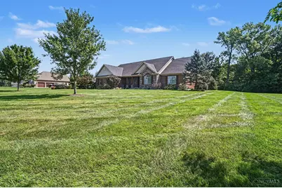 9828 Laurel Glen Drive, Hamilton Township, OH 45140 - Photo 32