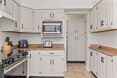4800 Jameson Street, Cincinnati, OH 45227 - Photo 16