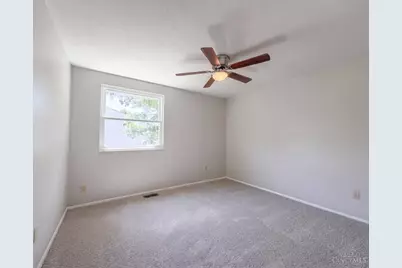 2891 Grosvenor Drive, Cincinnati, OH 45251 - Photo 12