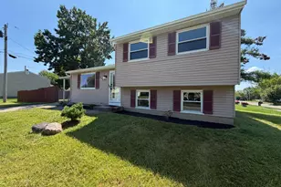 2891 Grosvenor Dr, Cincinnati, OH 45251 - Photo 24