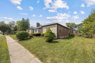 6325 Elm View Pl, Elmwood Place, OH 45216 - Photo 2