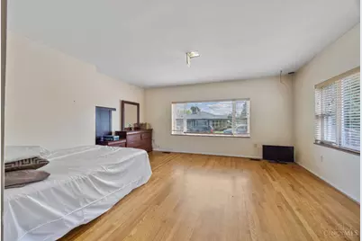 6325 Elm View Place, Elmwood Place, OH 45216 - Photo 16