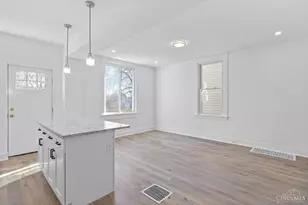 3518 Hudson Ave, Cincinnati, OH 45207 - Photo 8