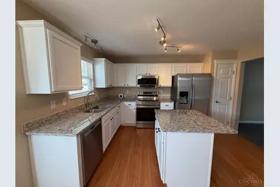 7801 Livingston Court, Deerfield Township, OH 45040 - Photo 4