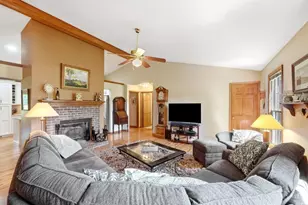 8215 Morgans Run Dr, Harlan Township, OH 45152 - Photo 12