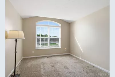 1970 Redbud Drive, Hamilton, OH 45013 - Photo 8