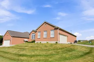 1970 Redbud Dr, Hamilton, OH 45013 - Photo 48