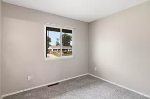 2025 Roosevelt Ave, Springfield Township, OH 45240 - Photo 16