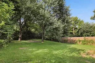2712 W Galbraith Rd, Colerain Township, OH 45239 - Photo 8