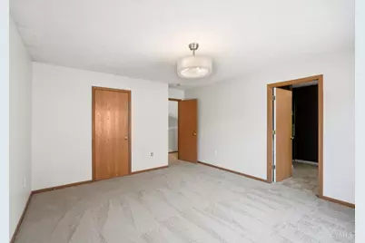 8427 Gettysburg Lane, Hamilton Township, OH 45039 - Photo 26