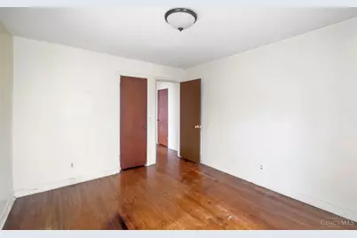 7131 Eastlawn Drive, Cincinnati, OH 45237 - Photo 12