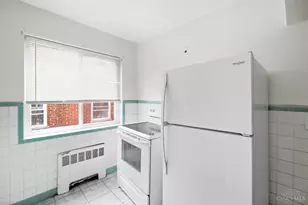 7131 Eastlawn Dr, Cincinnati, OH 45237 - Photo 10
