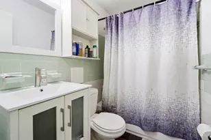 866 Crowden Dr, Springfield Township, OH 45224 - Photo 10