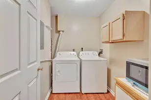 120 Carrington Ln, Loveland, OH 45140 - Photo 18