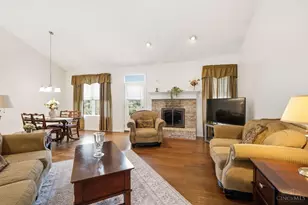 710 Rosewynne Ct, Cleves, OH 45002 - Photo 4
