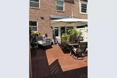 1442 Long Island Court, Beavercreek, OH 45434 - Photo 2