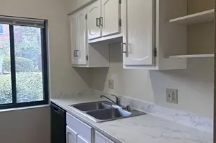 452 Grand Ave, Cincinnati, OH 45205 - Photo 6