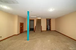 18 N Riverview Dr, Hamilton, OH 45015 - Photo 20