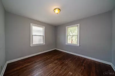 18 N Riverview Drive, Hamilton, OH 45015 - Photo 14