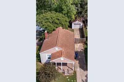 18 N Riverview Drive, Hamilton, OH 45015 - Photo 2