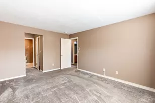 8790 Carrousel Park Cir, Colerain Township, OH 45251 - Photo 14