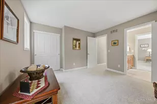 6841 Indian Hill Rd, Cincinnati, OH 45227 - Photo 32