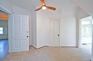 236 Loraine Ave, Cincinnati, OH 45220 - Photo 14