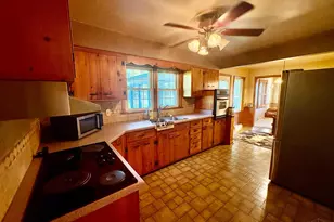 301 Jackson Ln, Middletown, OH 45044 - Photo 8
