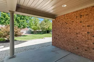 382 Sunset Dr, Carlisle, OH 45005 - Photo 44