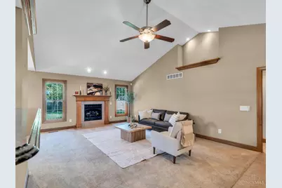 382 Sunset Drive, Carlisle, OH 45005 - Photo 10