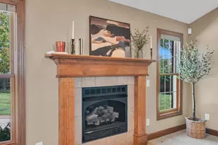 382 Sunset Dr, Carlisle, OH 45005 - Photo 12