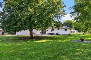 9002 Green Meadow Dr, Brookville, IN 47012 - Photo 44