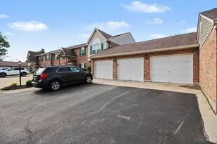 8812 Carrousel Park Cir, Colerain Township, OH 45251 - Photo 26