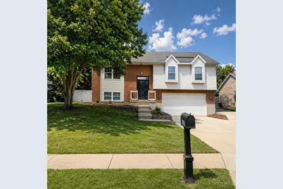 704 W Aberdeen Drive, Trenton, OH 45067 - Photo 1