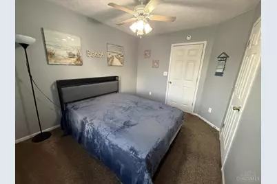 704 W Aberdeen Drive, Trenton, OH 45067 - Photo 12