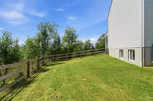 7412 Hunters Creek Ln, Colerain Township, OH 45247 - Photo 46